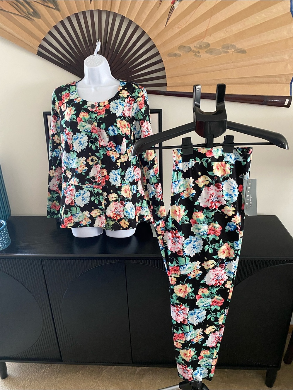 Beautiful Y2K NY Collection Floral 2 Piece Set